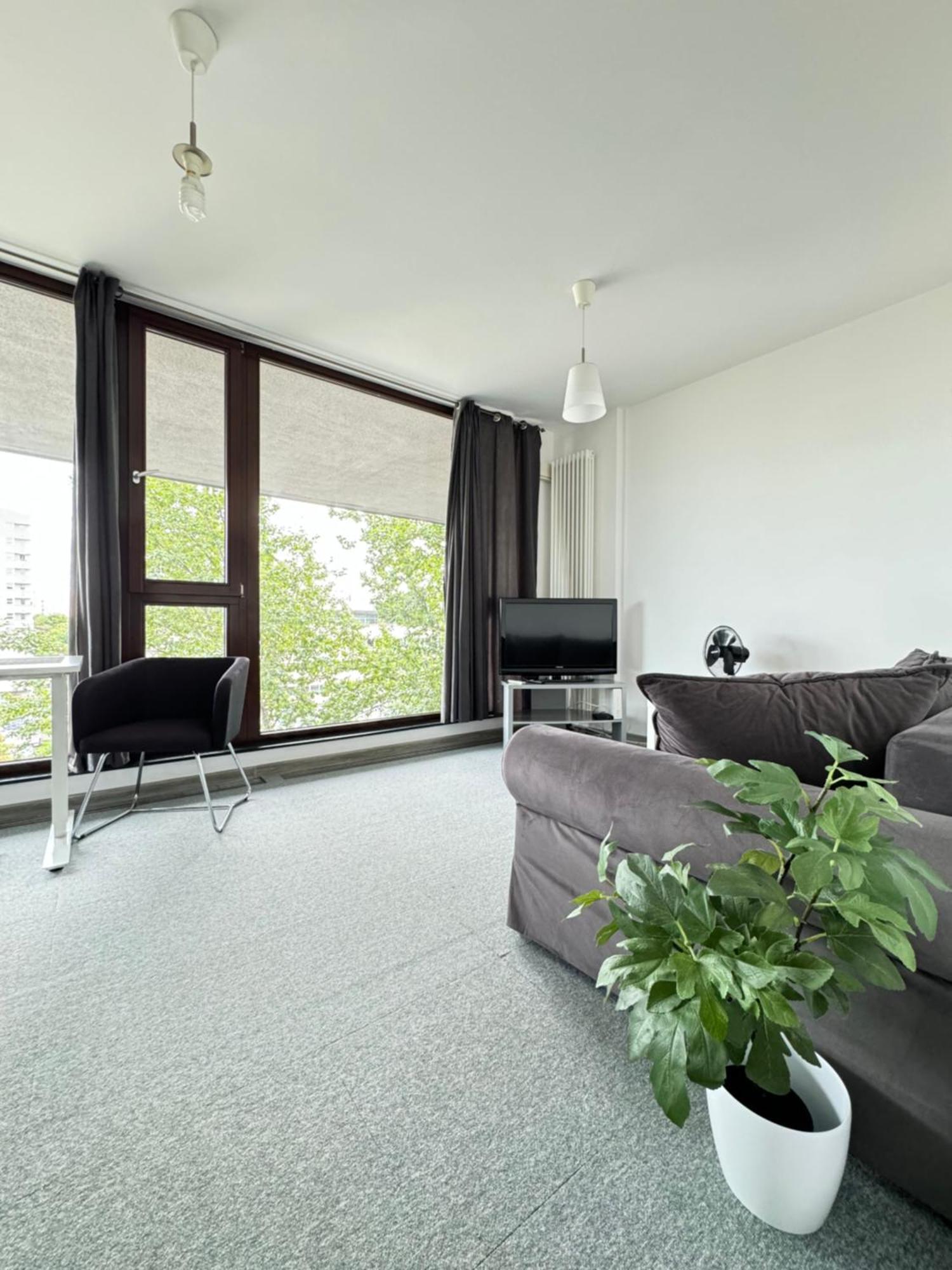 Two Rooms Apartment Triton Park Warsaw Exterior photo