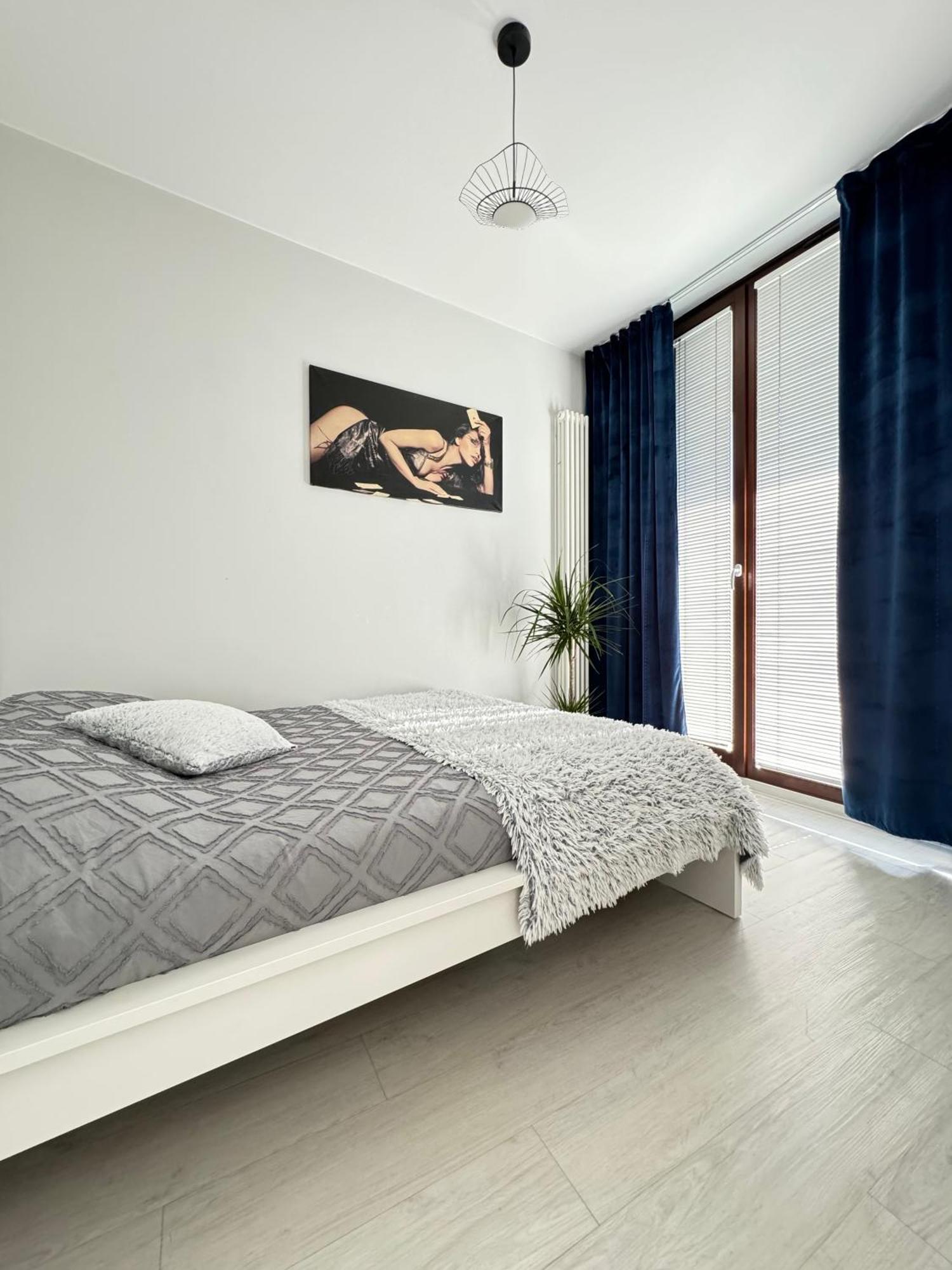 Two Rooms Apartment Triton Park Warsaw Exterior photo